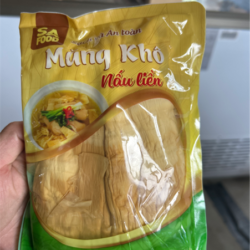 Măng khô nấu liền