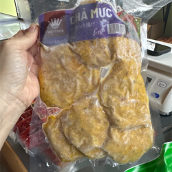 Chả mực イカさつま揚げ